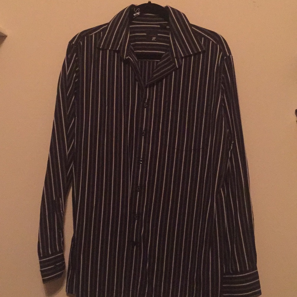 Pin striped black and white shirt!